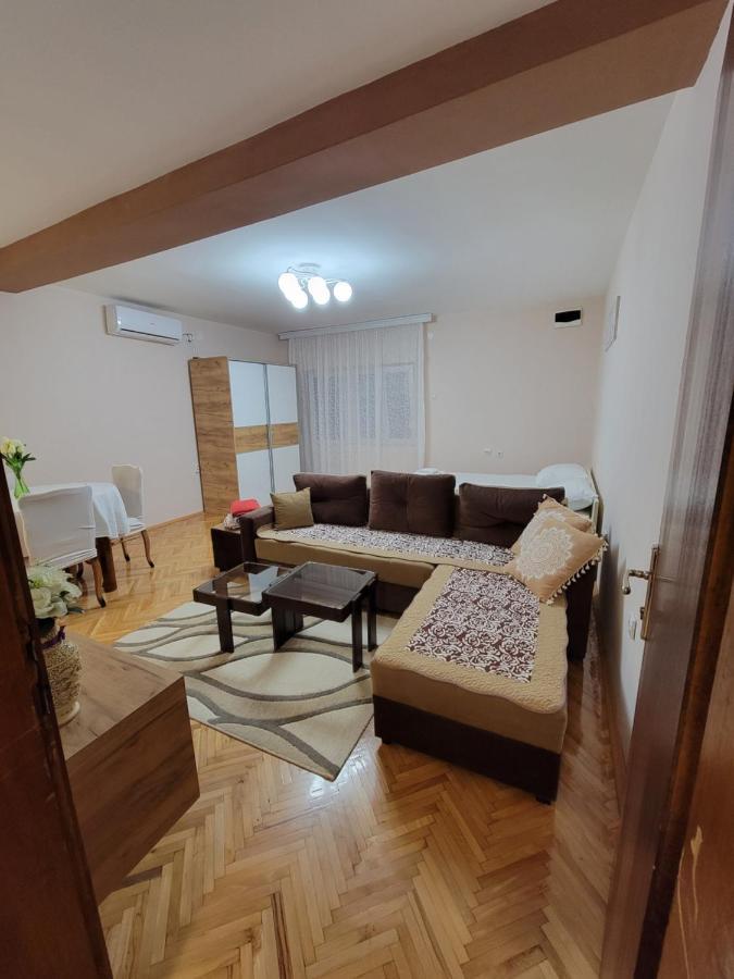 Stavrov Apartment Negotino  Buitenkant foto